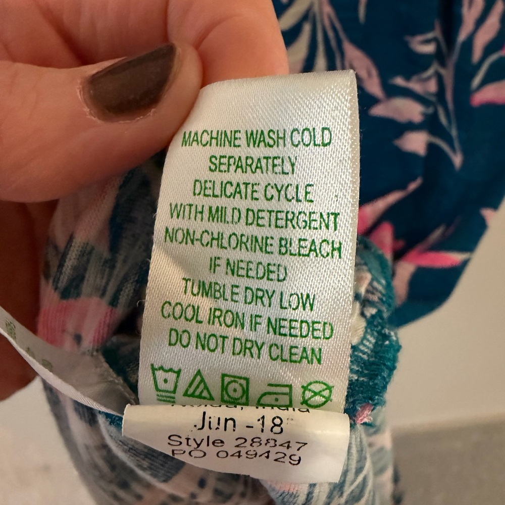 *EUC* Lilly Pulitzer Blue and Pink Tropical Print Maxi Dress - Picture 6 of 8